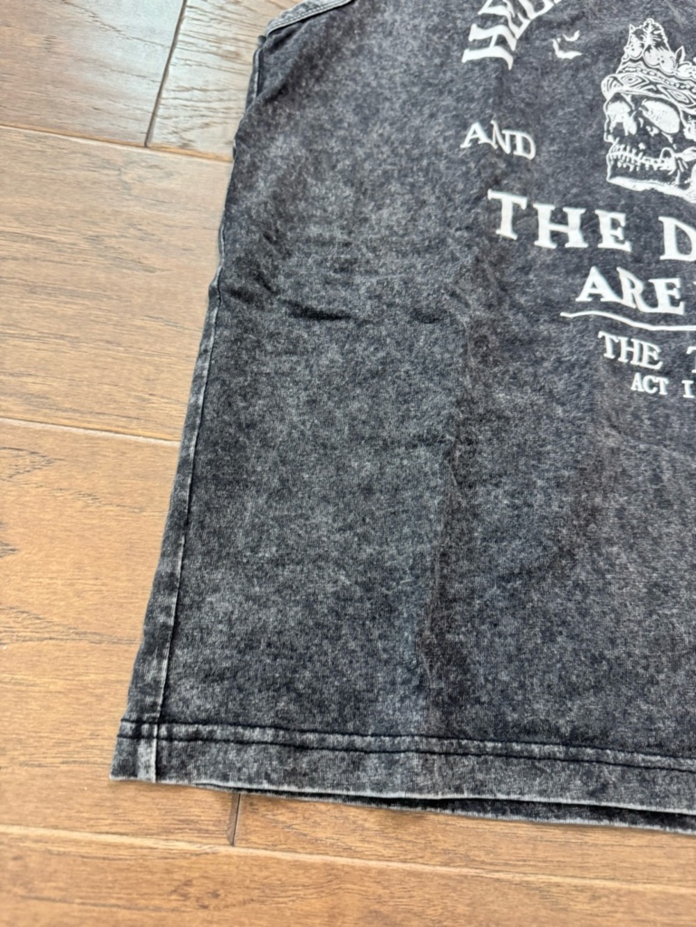 Hell Is Empty And The Devils Are Here Black Graphic Muscle Tee Shakespeare - Picture 2 of 8